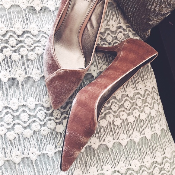 Adrianna Papell Shoes - Adrianna Pappell Velvet Pump